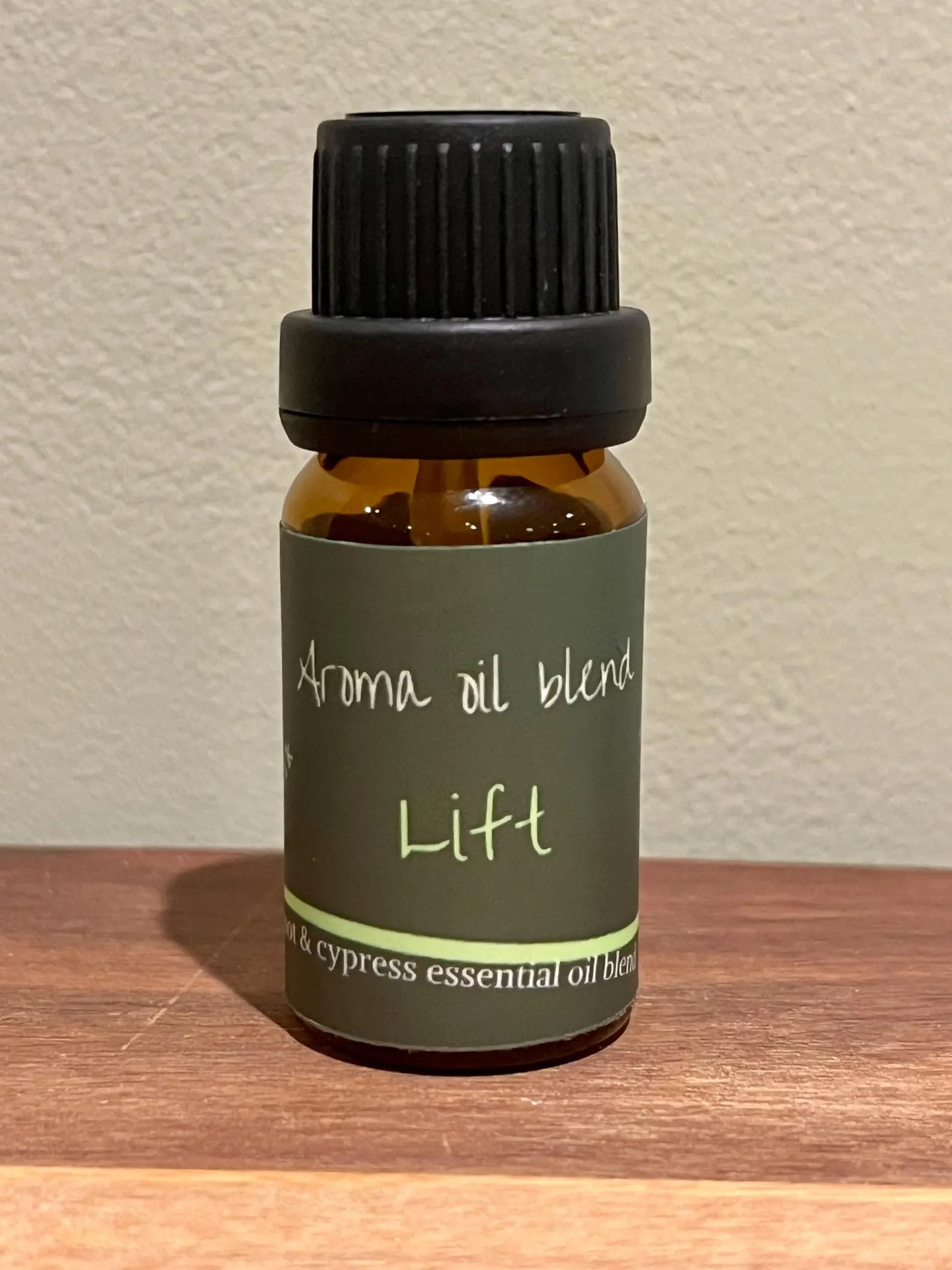 Aroma oil for diffuser or burner